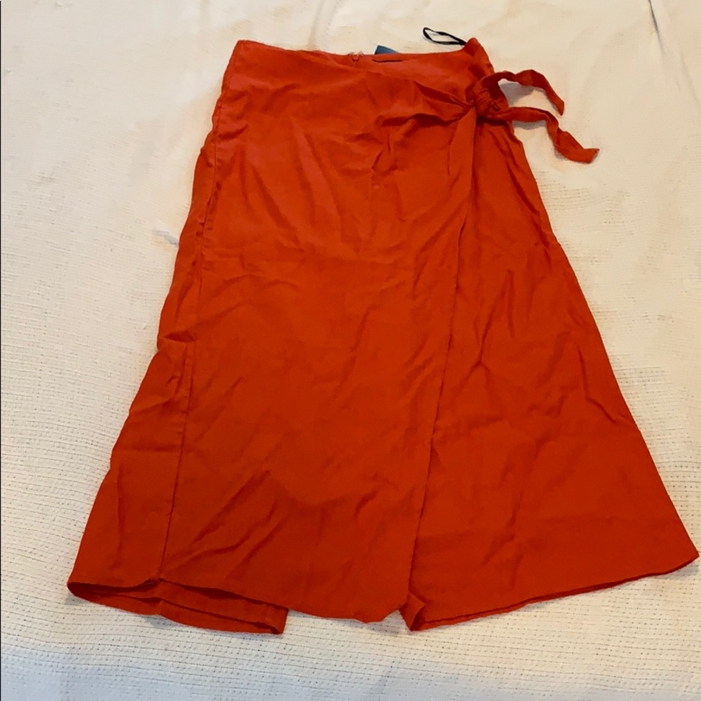 Orange wide leg pants / size medium.